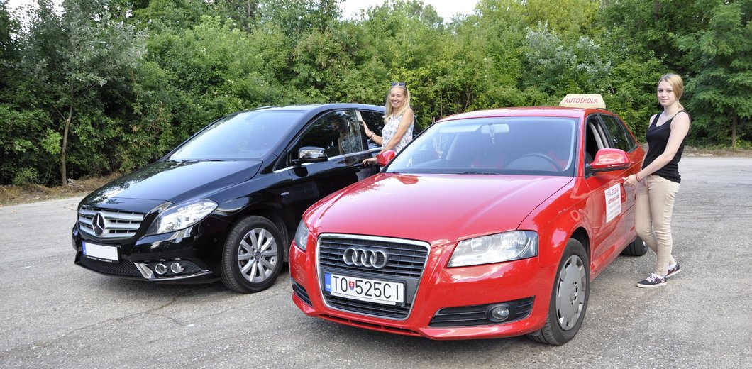 Autoškola Eva Piešťany Volkswagen Turan , AUDI A3